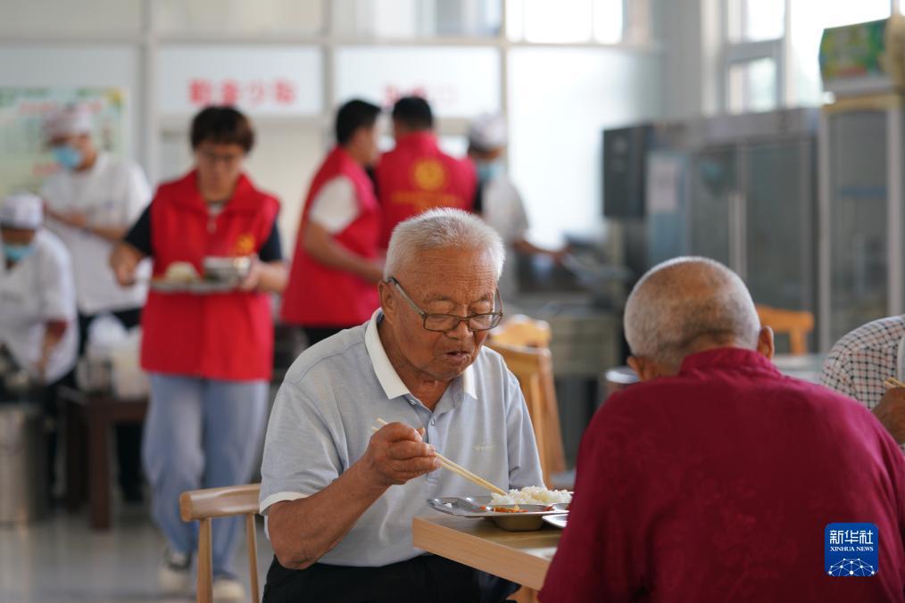 奔驰上线娱乐链接